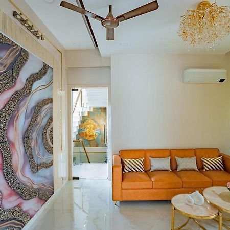 The Sage Villa - Luxury Homestay In Dehradun Exteriör bild