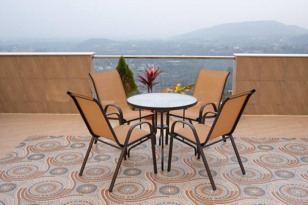 The Sage Villa - Luxury Homestay In Dehradun Exteriör bild