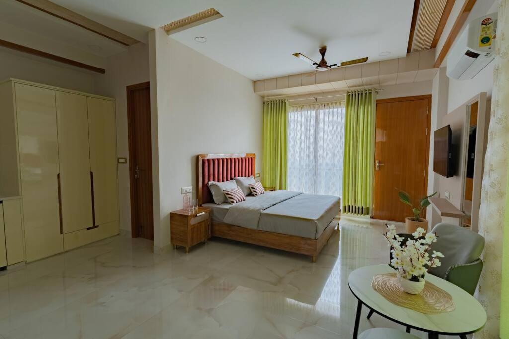 The Sage Villa - Luxury Homestay In Dehradun Exteriör bild